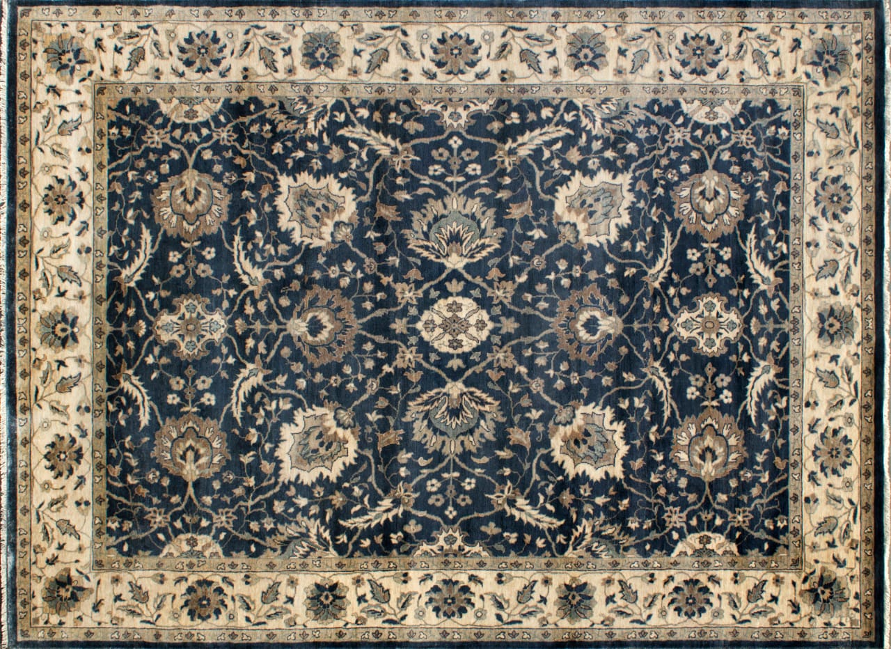 Gallery Heritage — Hand-Knotted rug in Wool & Silk
